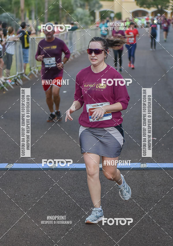 Buy your photos of the eventSunset Run 2019 on Fotop