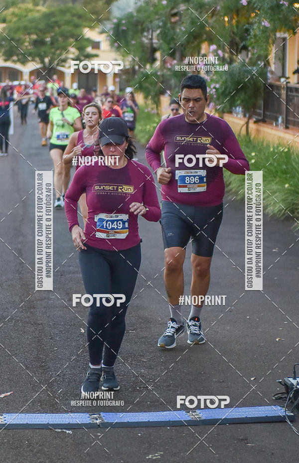 Buy your photos of the eventSunset Run 2019 on Fotop