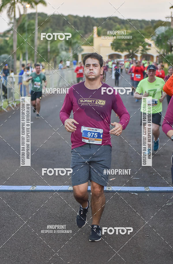 Buy your photos of the eventSunset Run 2019 on Fotop