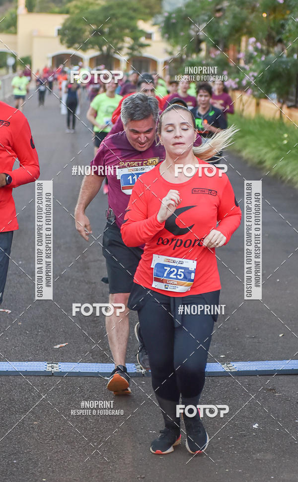 Buy your photos of the eventSunset Run 2019 on Fotop