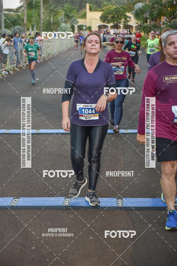 Buy your photos of the eventSunset Run 2019 on Fotop