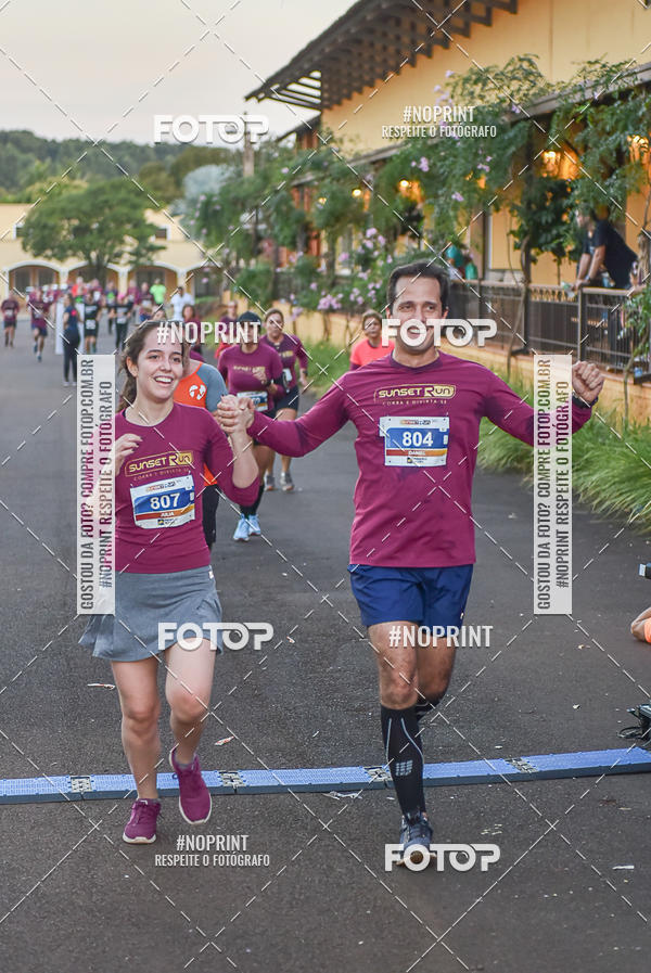 Buy your photos of the eventSunset Run 2019 on Fotop
