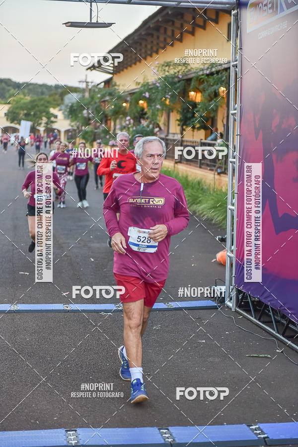 Buy your photos of the eventSunset Run 2019 on Fotop