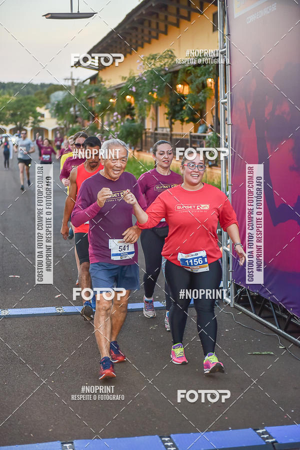 Buy your photos of the eventSunset Run 2019 on Fotop