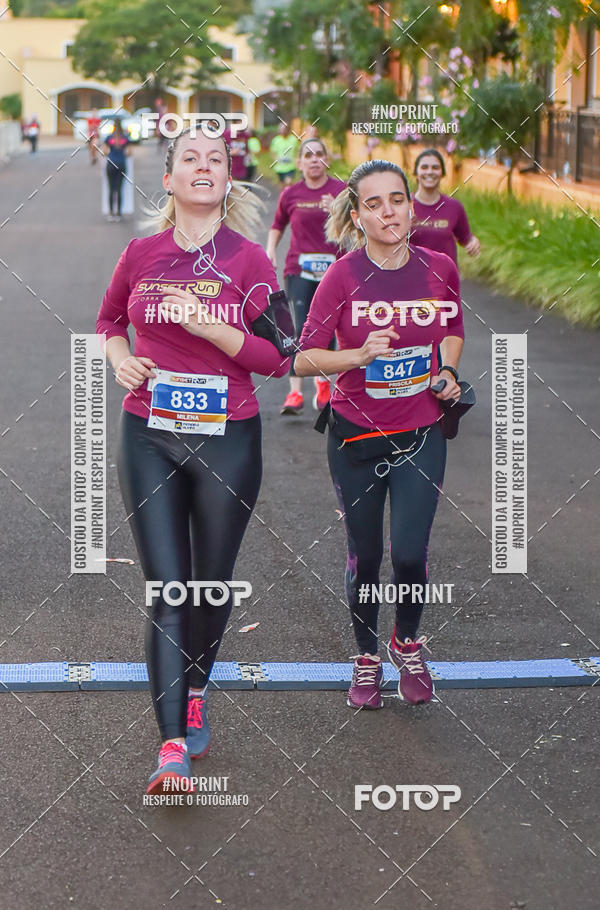 Buy your photos of the eventSunset Run 2019 on Fotop