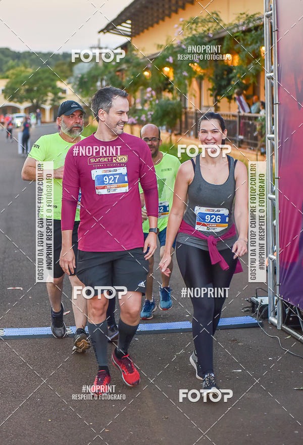 Buy your photos of the eventSunset Run 2019 on Fotop