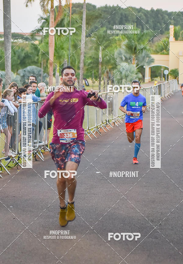 Buy your photos of the eventSunset Run 2019 on Fotop