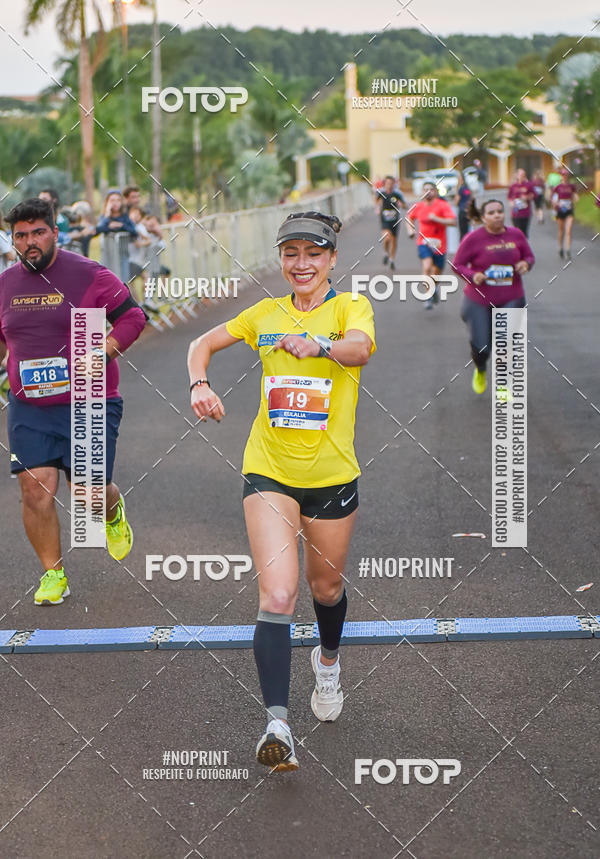 Buy your photos of the eventSunset Run 2019 on Fotop