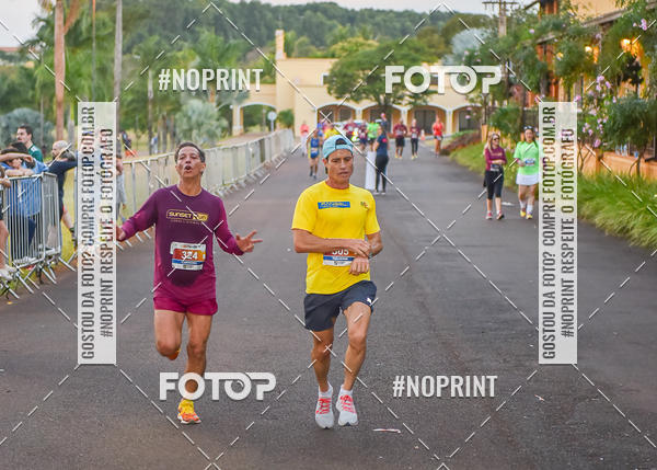 Buy your photos of the eventSunset Run 2019 on Fotop