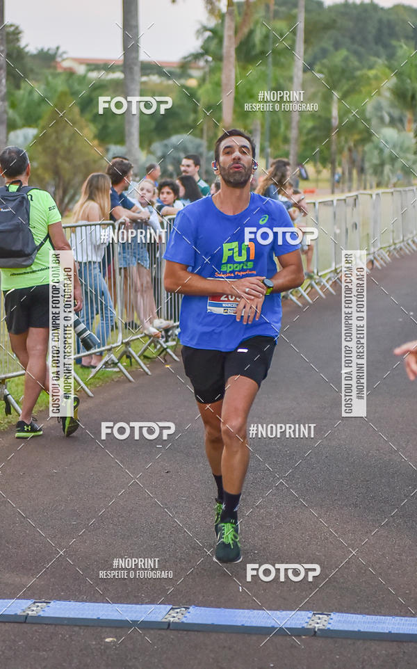 Buy your photos of the eventSunset Run 2019 on Fotop