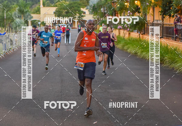 Buy your photos of the eventSunset Run 2019 on Fotop