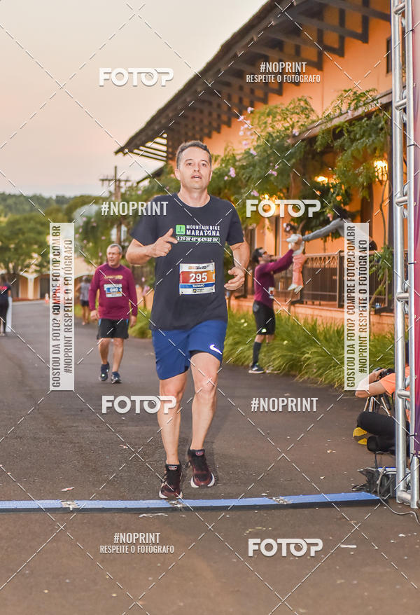 Buy your photos of the eventSunset Run 2019 on Fotop