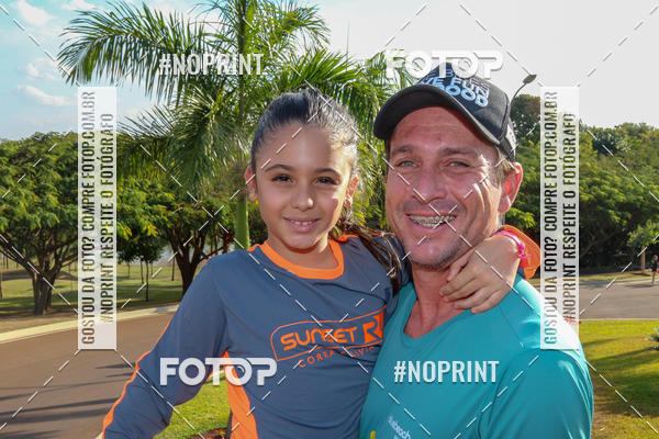 Buy your photos of the eventSunset Run 2019 on Fotop
