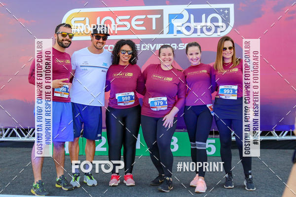 Buy your photos of the eventSunset Run 2019 on Fotop