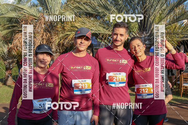 Buy your photos of the eventSunset Run 2019 on Fotop