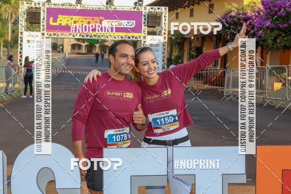 Buy your photos of the eventSunset Run 2019 on Fotop