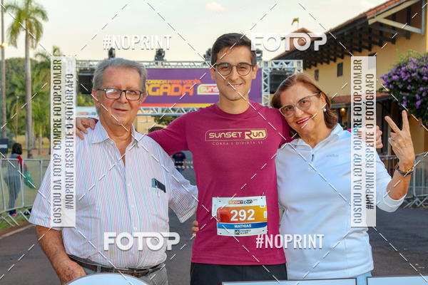 Buy your photos of the eventSunset Run 2019 on Fotop