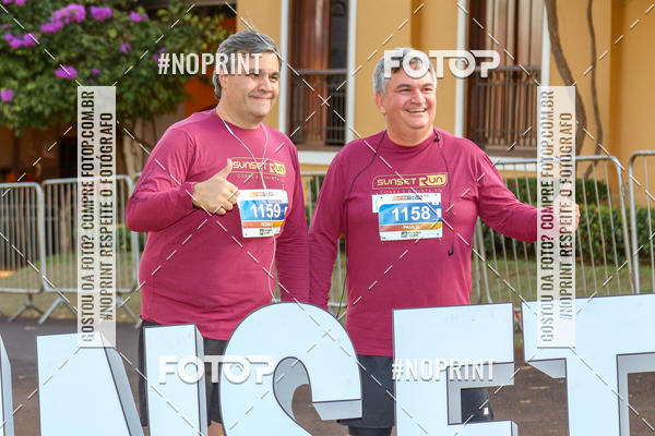 Buy your photos of the eventSunset Run 2019 on Fotop