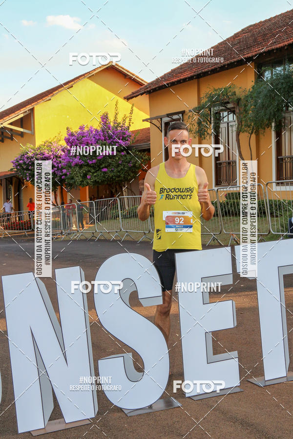 Buy your photos of the eventSunset Run 2019 on Fotop