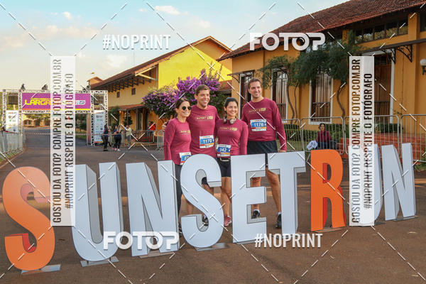 Buy your photos of the eventSunset Run 2019 on Fotop