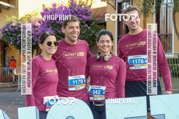 Buy your photos of the eventSunset Run 2019 on Fotop