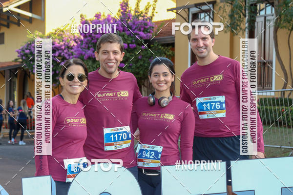Buy your photos of the eventSunset Run 2019 on Fotop