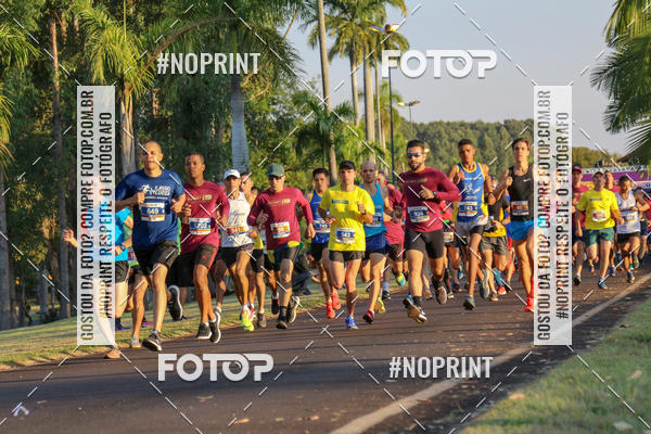 Buy your photos of the eventSunset Run 2019 on Fotop