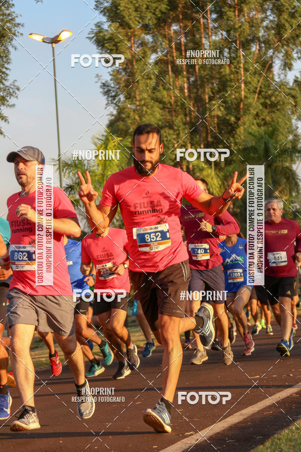 Buy your photos of the eventSunset Run 2019 on Fotop