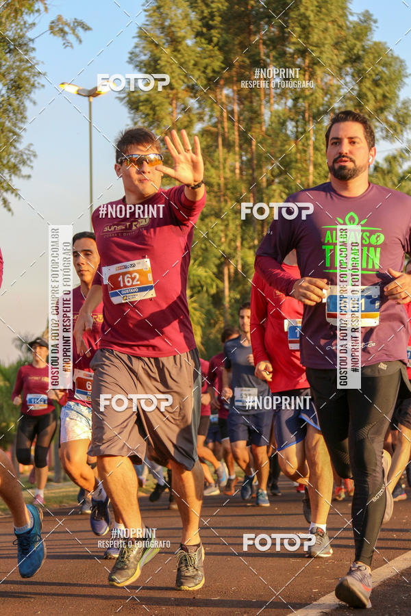 Buy your photos of the eventSunset Run 2019 on Fotop