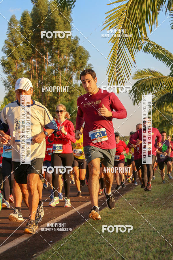 Buy your photos of the eventSunset Run 2019 on Fotop
