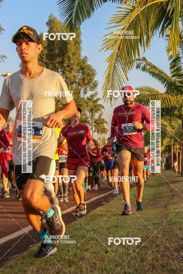 Buy your photos of the eventSunset Run 2019 on Fotop