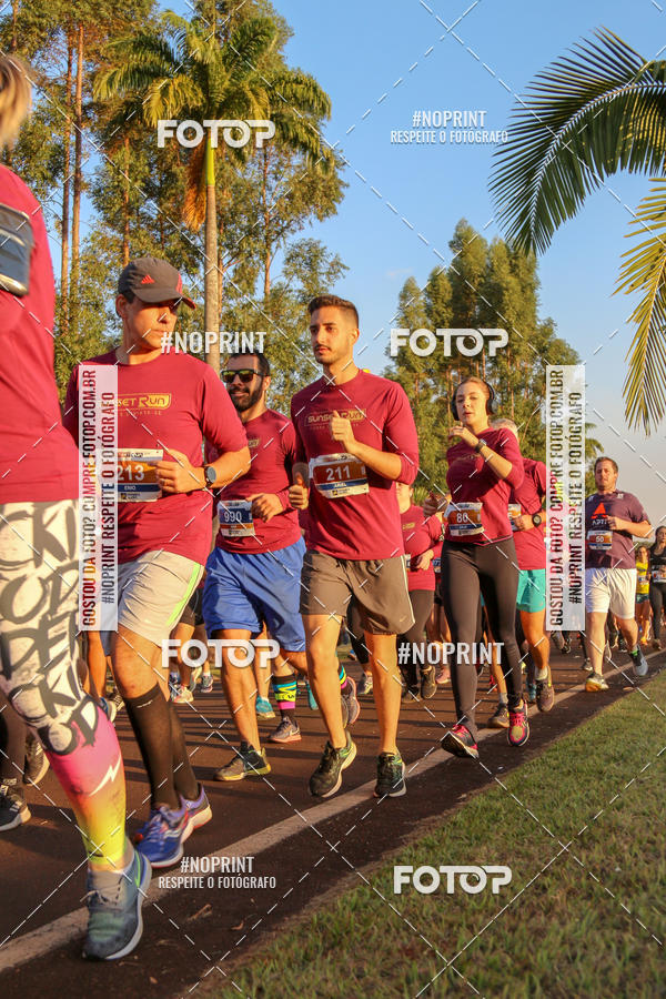 Buy your photos of the eventSunset Run 2019 on Fotop