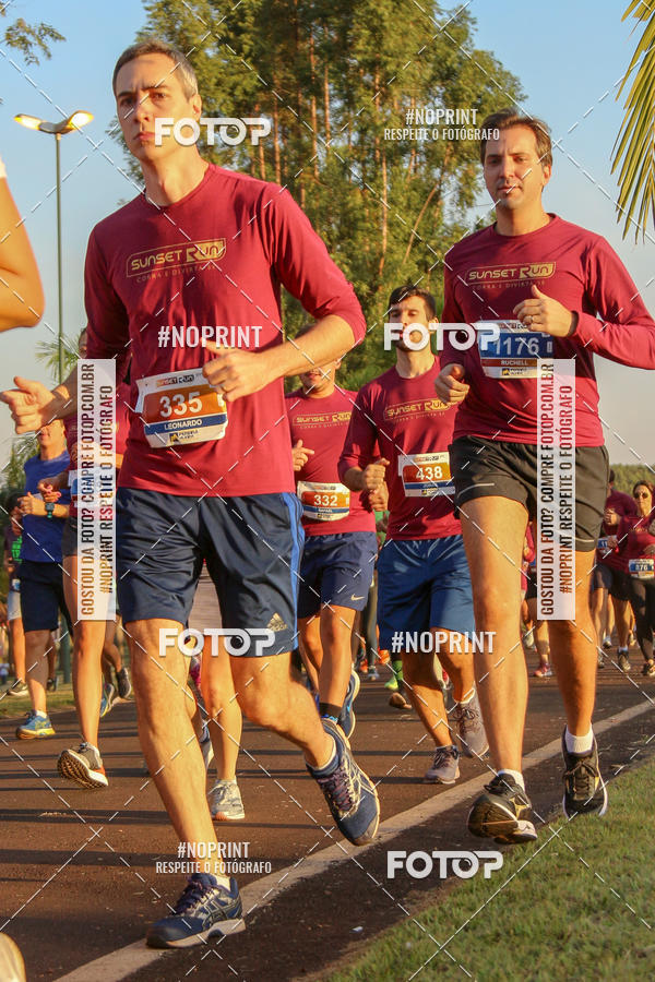 Buy your photos of the eventSunset Run 2019 on Fotop