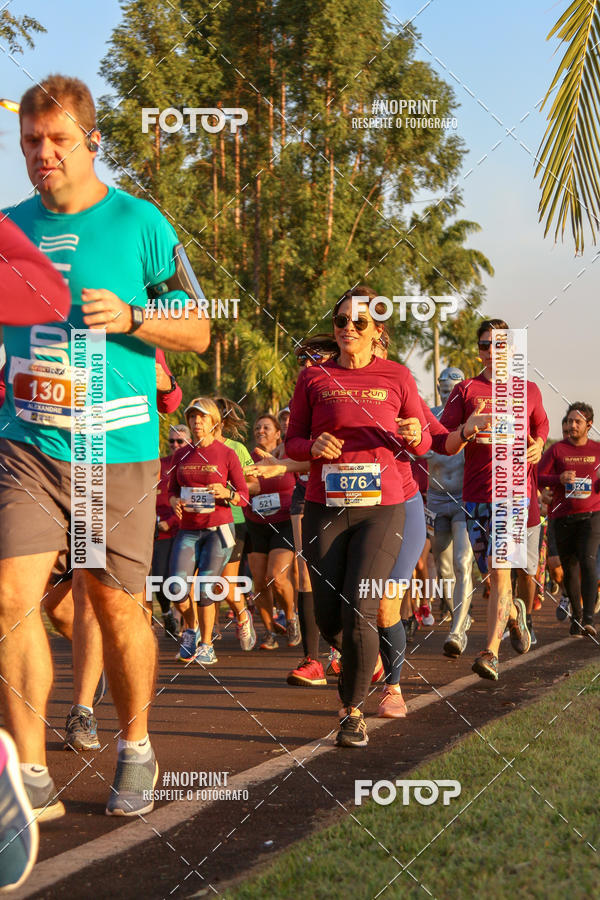 Buy your photos of the eventSunset Run 2019 on Fotop