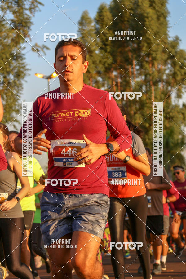 Buy your photos of the eventSunset Run 2019 on Fotop