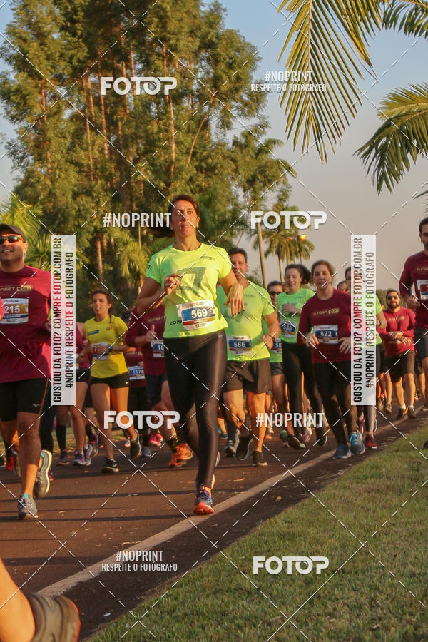 Buy your photos of the eventSunset Run 2019 on Fotop
