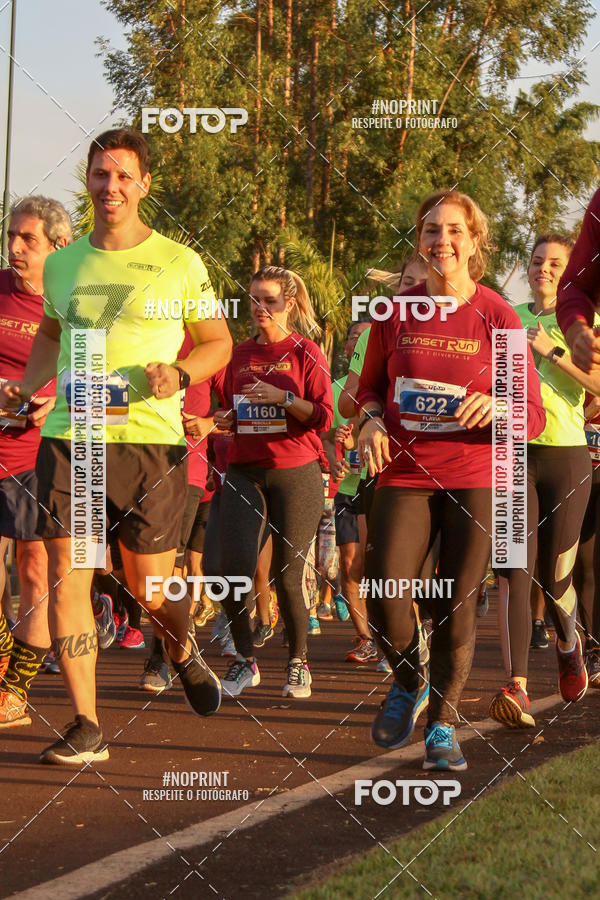 Buy your photos of the eventSunset Run 2019 on Fotop