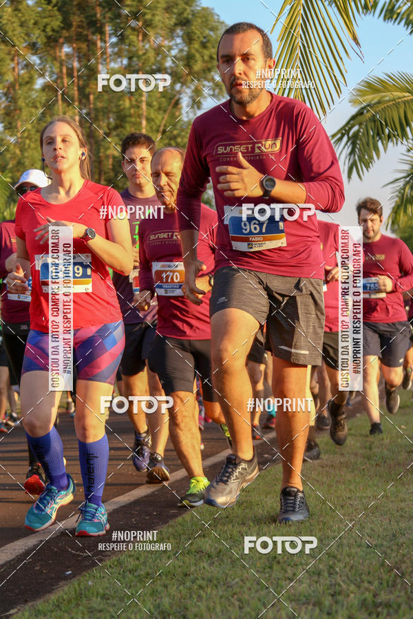 Buy your photos of the eventSunset Run 2019 on Fotop