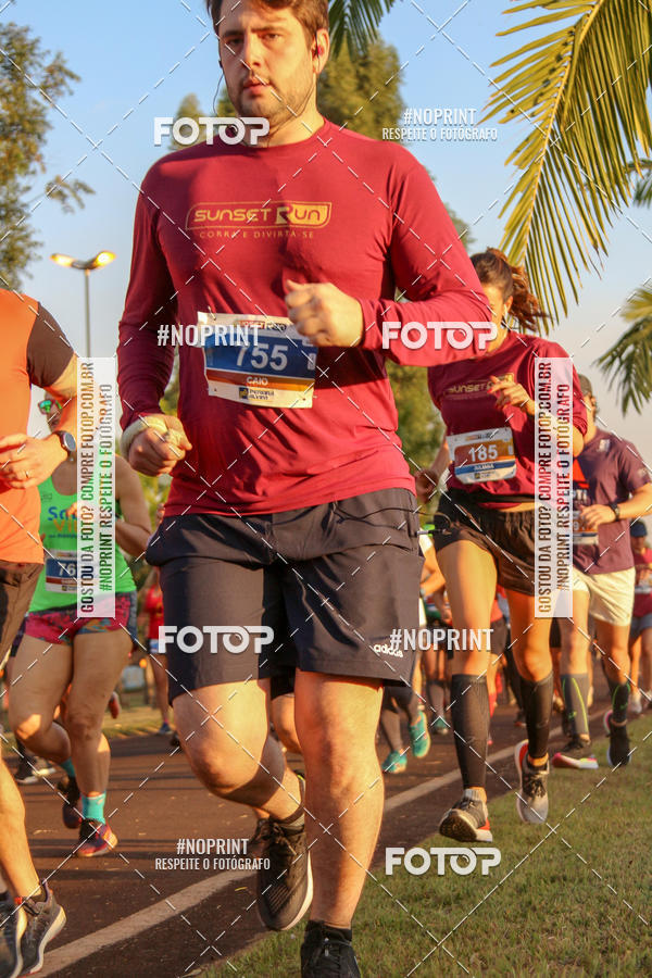 Buy your photos of the eventSunset Run 2019 on Fotop