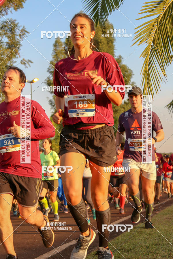 Buy your photos of the eventSunset Run 2019 on Fotop