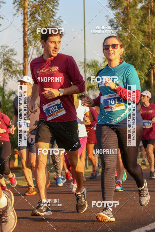 Buy your photos of the eventSunset Run 2019 on Fotop