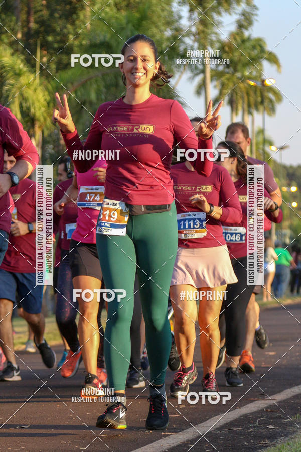 Buy your photos of the eventSunset Run 2019 on Fotop