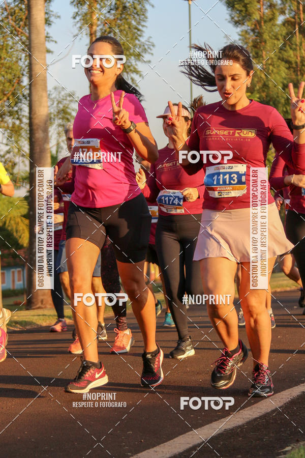 Buy your photos of the eventSunset Run 2019 on Fotop