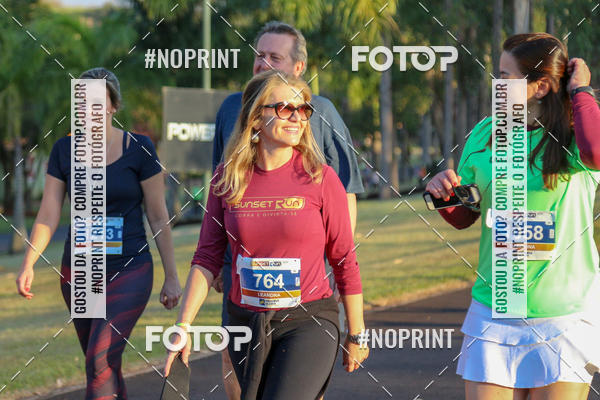 Buy your photos of the eventSunset Run 2019 on Fotop