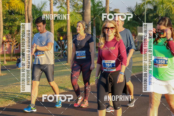 Buy your photos of the eventSunset Run 2019 on Fotop