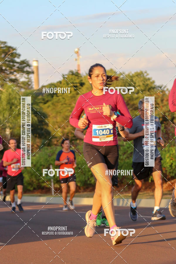 Buy your photos of the eventSunset Run 2019 on Fotop