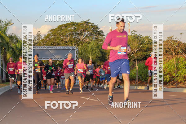 Buy your photos of the eventSunset Run 2019 on Fotop