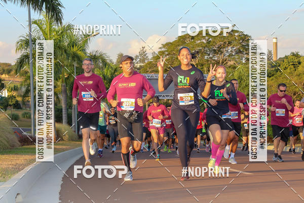 Buy your photos of the eventSunset Run 2019 on Fotop
