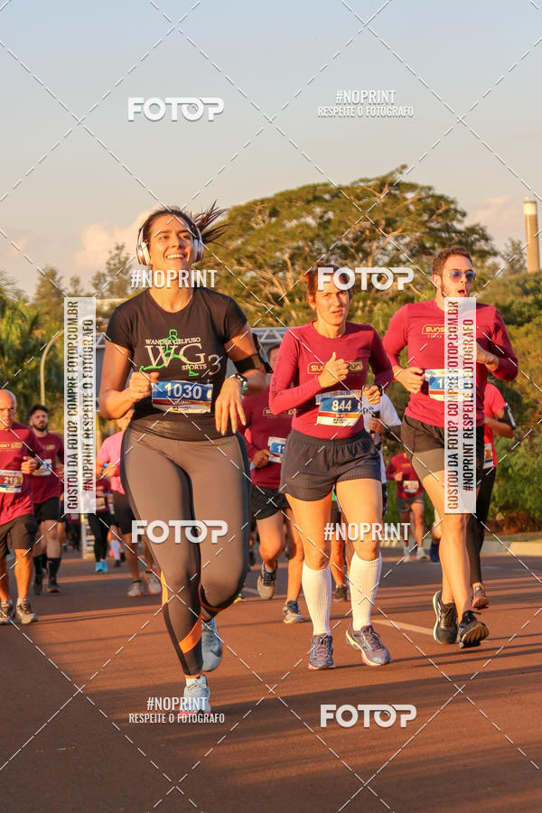 Buy your photos of the eventSunset Run 2019 on Fotop