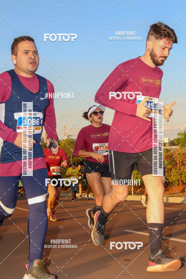 Buy your photos of the eventSunset Run 2019 on Fotop